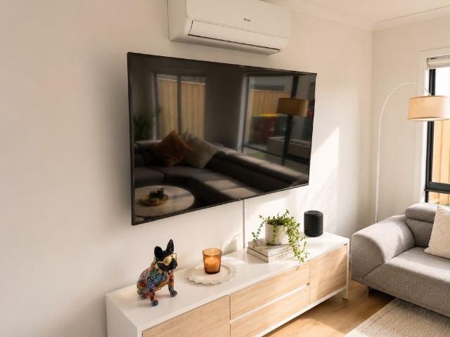 Room for rent in Camerons Creek, Victoria