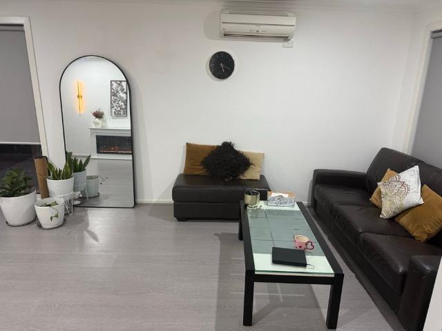 Room for rent in Camerons Creek, Victoria