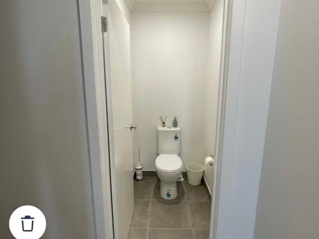 Room for rent in Camerons Creek, Victoria