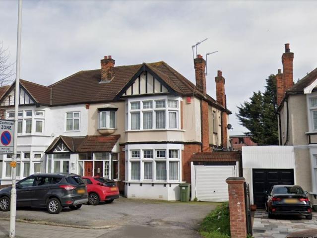Apartment for rent in Gants Hill, Greater London
