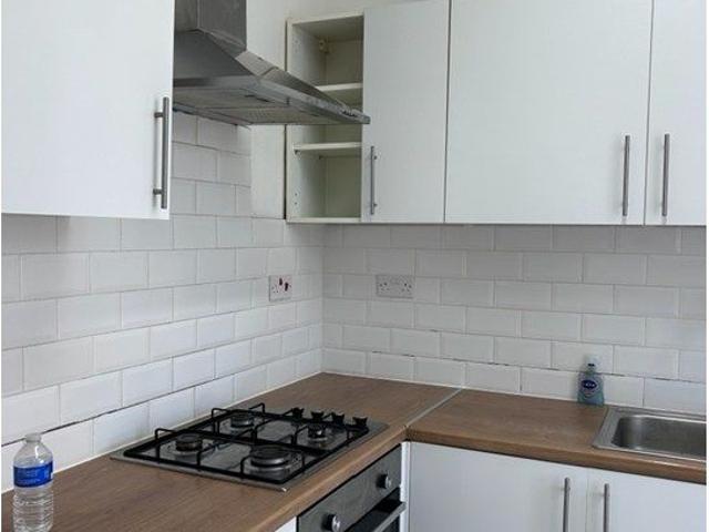 House for rent in Gants Hill, Greater London
