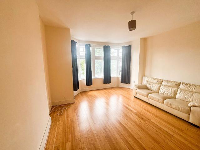 Apartment for rent in Gants Hill, Greater London