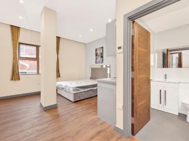 Studio for rent in Greater London