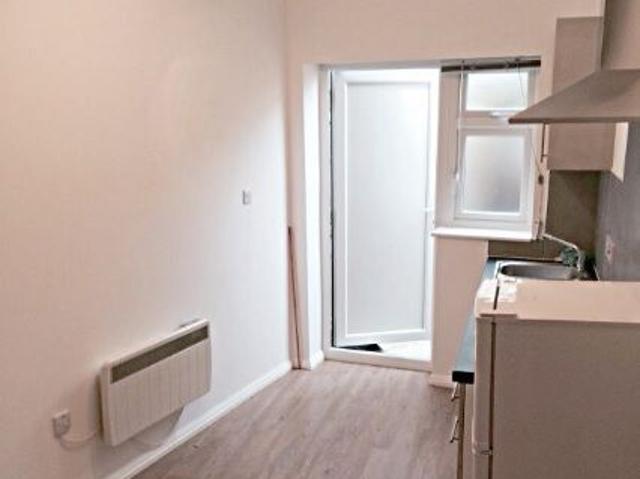 Apartment for rent in Gants Hill, Greater London