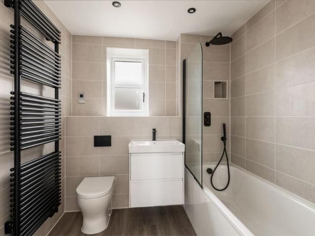 House for rent in Gants Hill, Greater London