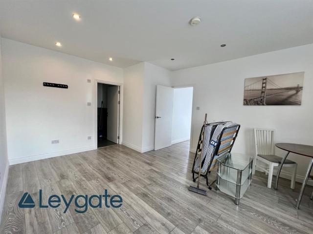 Apartment for rent in London Borough of Redbridge, Greater London