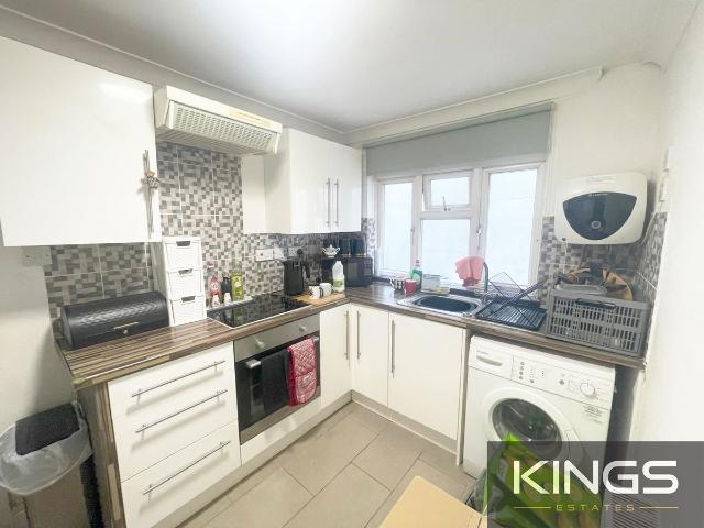 Apartment for rent in Bellevue, Southampton