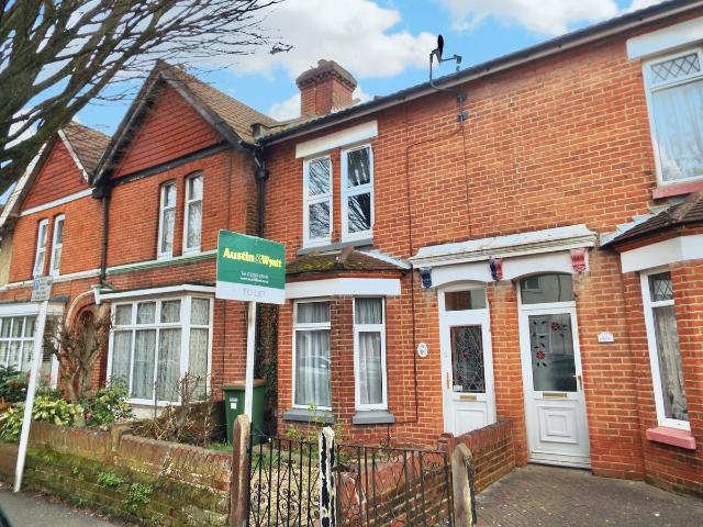 House for rent in Eastleigh, Helford