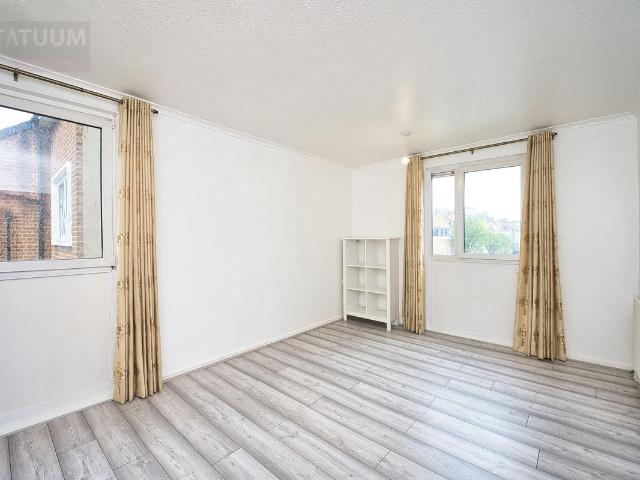 House for rent in Old Ford, Mile End