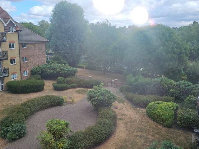 Apartment for rent in Kings Hill, Colliers End