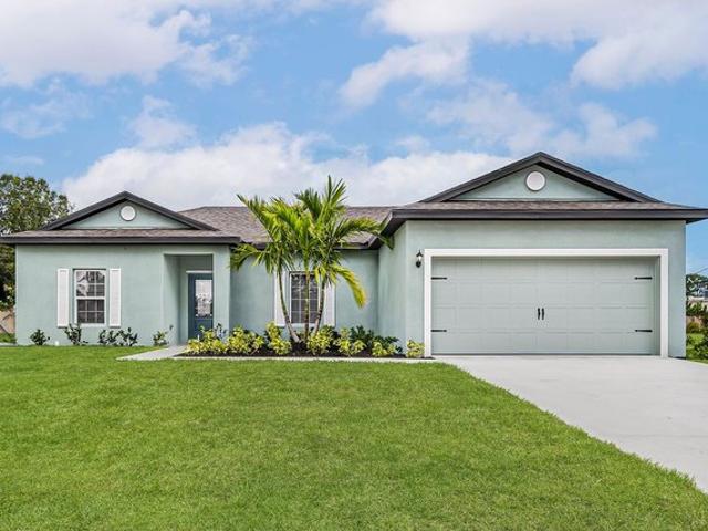 House for sale in Crane, Texas