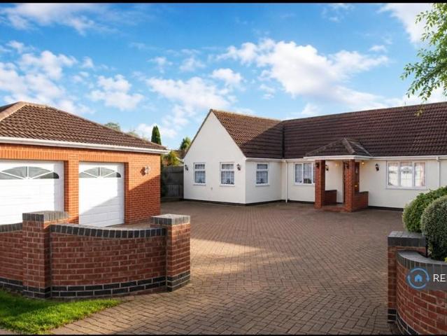 House for rent in Cranfield, Bedfordshire