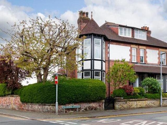 House for sale in Knutsford