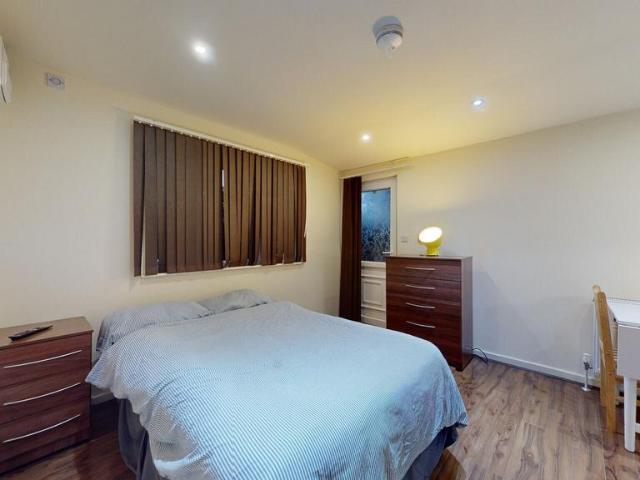 Apartment for rent in Cricklewood, Greater London
