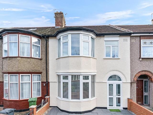 House for rent in London Borough of Barking and Dagenham, Greater London