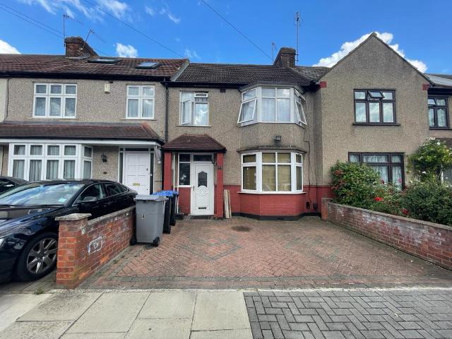House for rent in Preston, Greater London