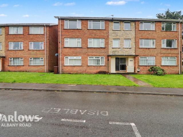Apartment for rent in Falcon Lodge, Wales