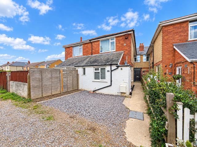 Apartment for rent in Iford, Bournemouth