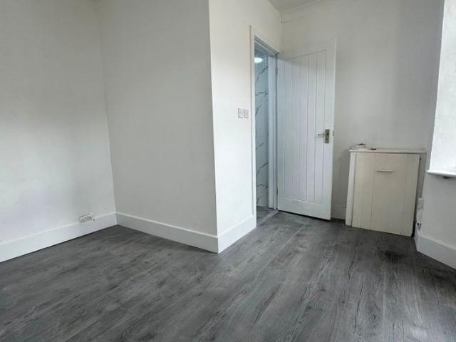 House for rent in London Borough of Hounslow, Feltham