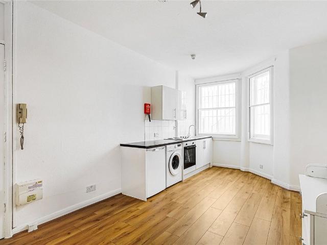 Studio for rent in The Boltons, Greater London
