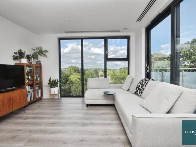 Apartment for rent in Hendon, Greater London