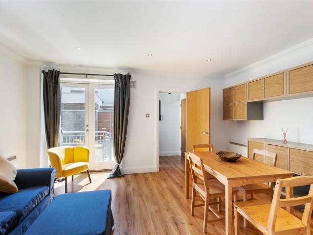 Apartment to rent in Pembroke West A ED, Dublin