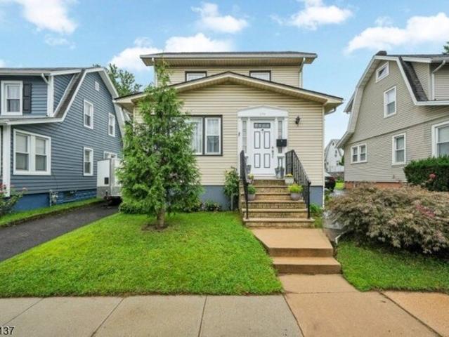 House for sale in Hillside, New Jersey