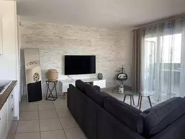 Appartement vente à Saint-Julien-en-Genevois, Cranves-sales