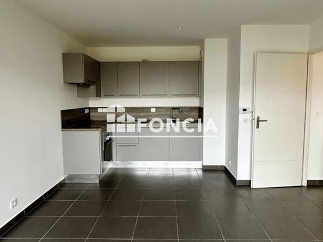 Appartement vente à Saint-Julien-en-Genevois, Cranves-sales