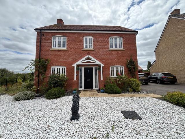 House for rent in Bedford