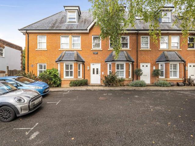 Apartment for rent in Fulflood, Hampshire