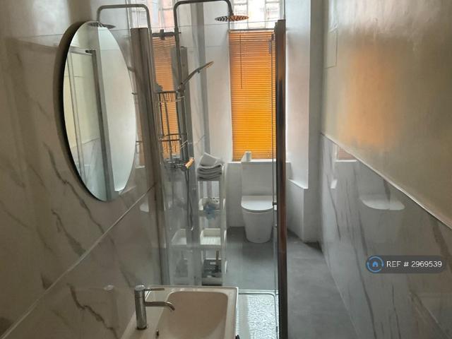 Apartment for rent in Hillhead, Scotland