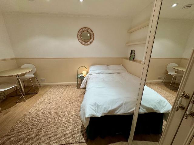 Apartment for rent in Bayswater, Greater London