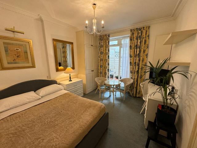 Studio for rent in City of Westminster, Greater London