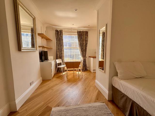 Studio for rent in Bayswater, Greater London