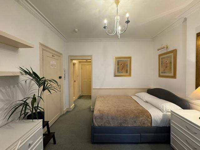 Studio for rent in Bayswater, Greater London