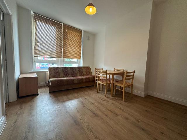 Apartment for rent in Harlesden, Greater London