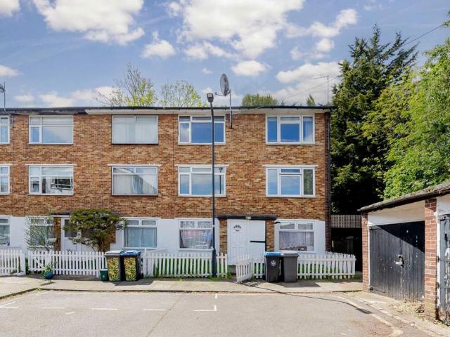 Apartment for rent in Harlesden, Greater London