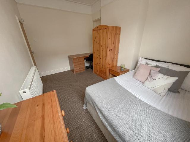 House for rent in Mossley Hill, Liverpool