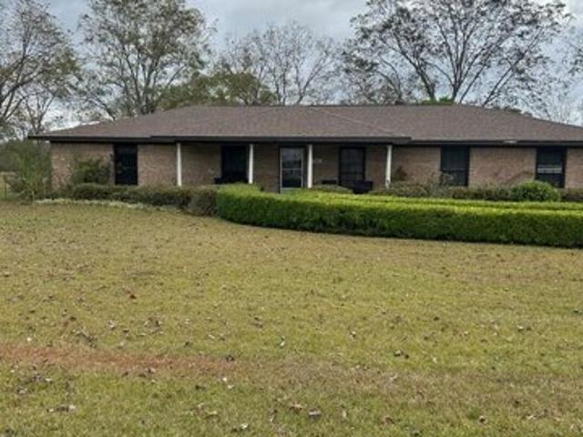 House for sale in Ashford, Alabama