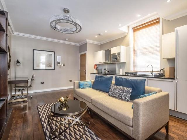 Apartment for rent in Paddington, Greater London