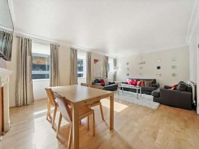 Apartment for rent in Marylebone, Greater London