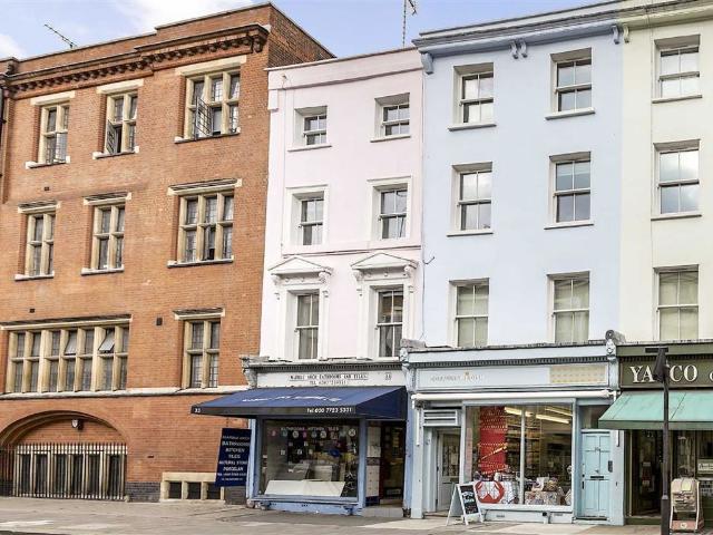 Studio for rent in Marylebone, Greater London
