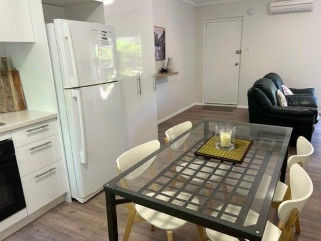 Room for rent in Cockburn, Western Australia
