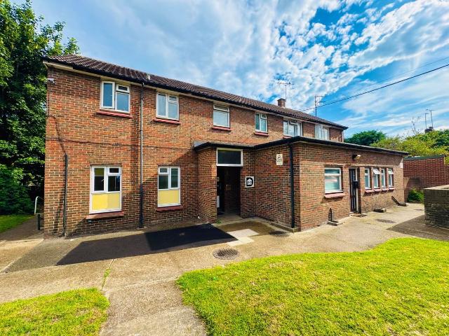 Studio for rent in Crayford, Greater London