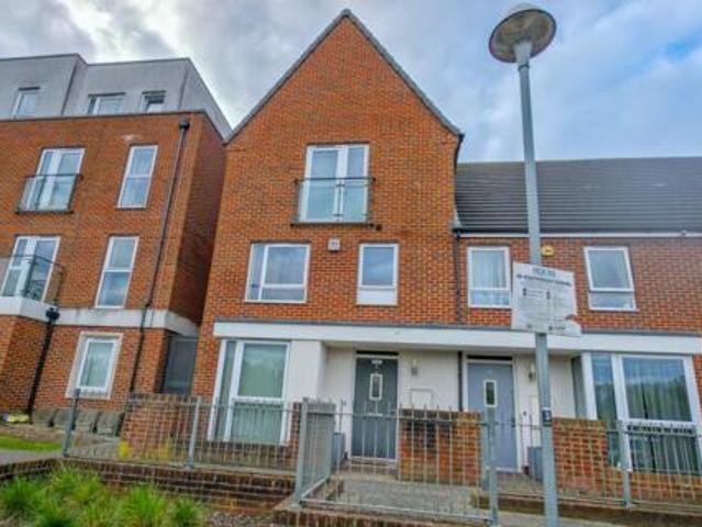 House for rent in Monks Orchard, Kent