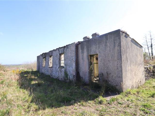 Terraced House for sale in Strand, South Tipperary