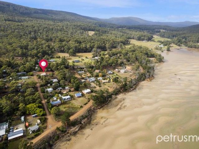Land for sale in Lunawanna, Tasmania