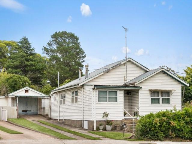 House for sale in Manchester Square, New South Wales