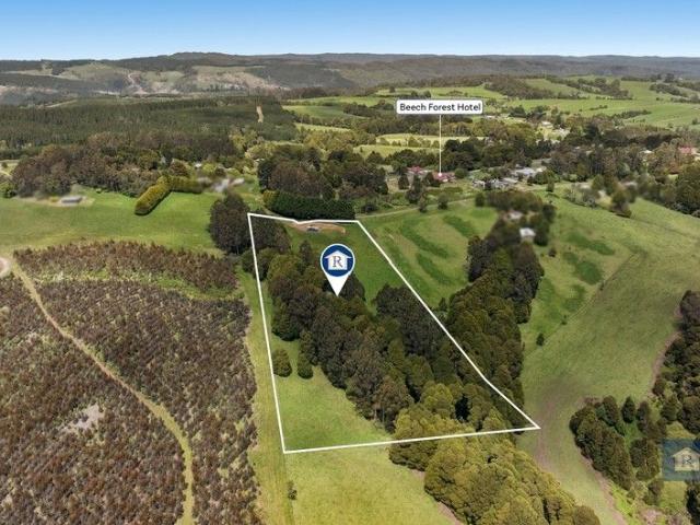 Cottage for sale in Beech Forest, Victoria